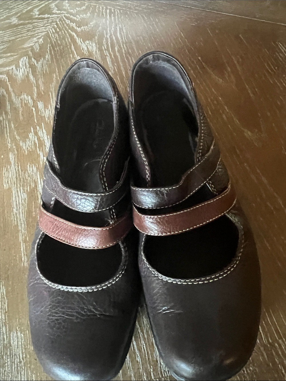 Clark's Women’s Brown Leather Mary Jane Comfort Shoes